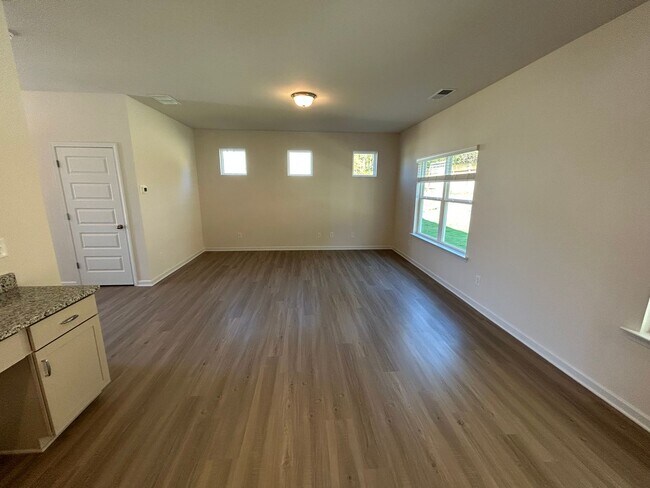 Building Photo - New 4/2.5 House in Longbrook $1,995