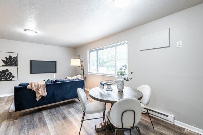 Building Photo - 2486 White St