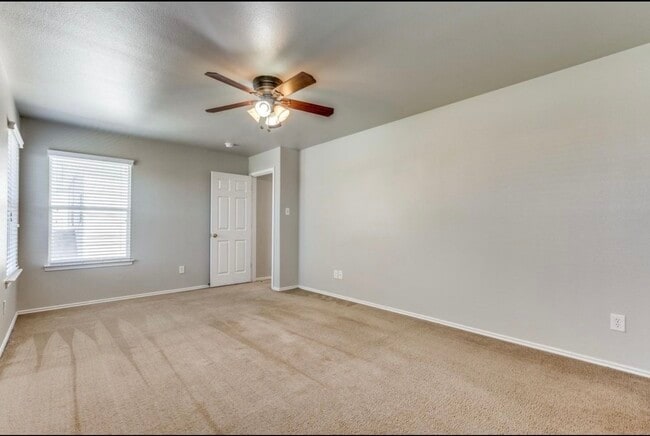 Building Photo - 7343 Lyia Br