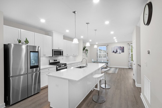 Building Photo - 76 Swackhammer Way