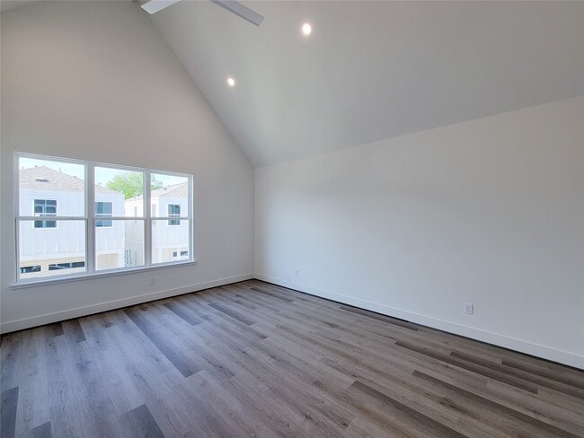 Building Photo - 7705 Earl Rudder Wy