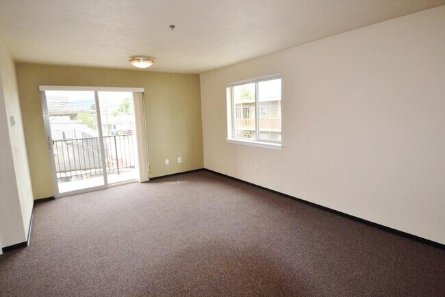 Building Photo - 1754 Patterson St