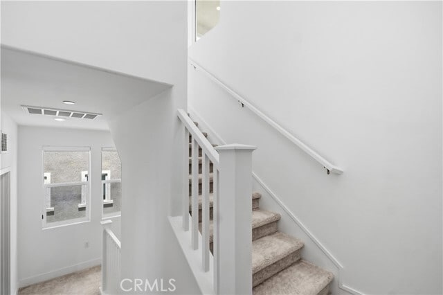 Building Photo - 208 Yerba