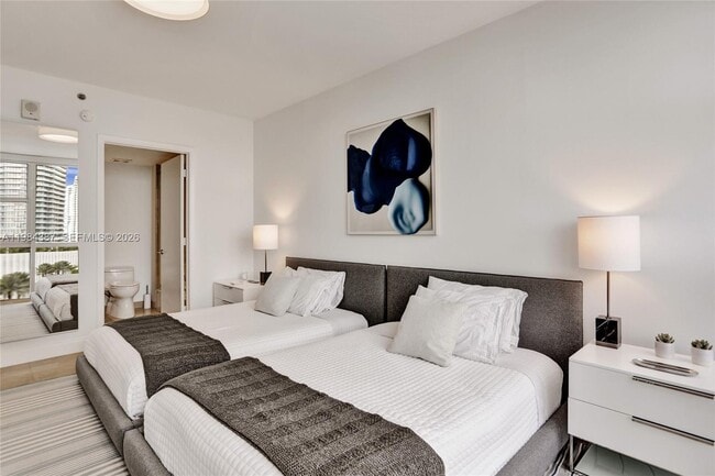 Building Photo - 400 Alton Rd