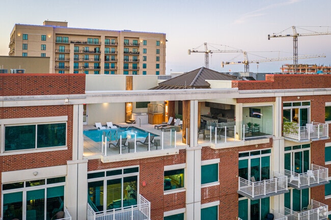 The Fountains at Memorial City Houston, TX Apartment