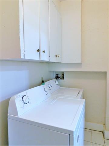 Building Photo - 2001 James St