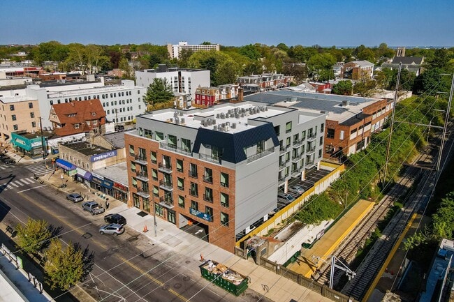 Building Photo - 308 W Chelten Ave