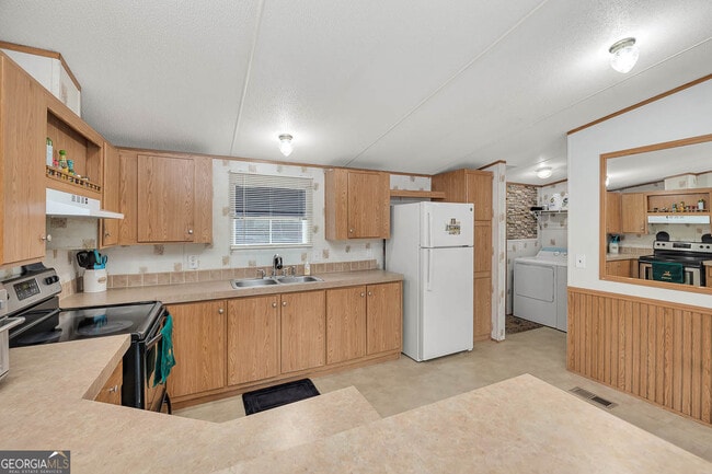 Building Photo - 1093 Timber Landing Rd
