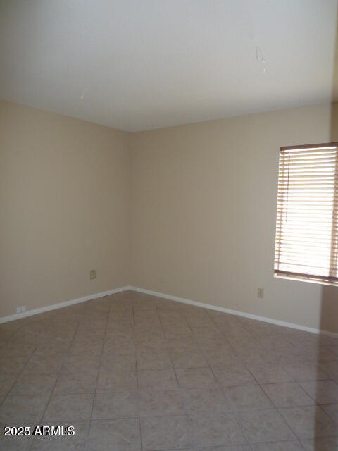 Building Photo - 1826 N 87th Way