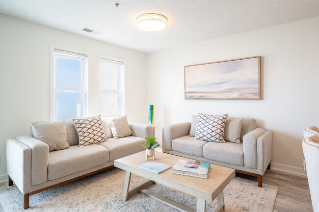 Building Photo - PLAN AND SECURE YOUR WINTER GETAWAY NOW, WHILE YOU HAVE THE BEST SELECTION