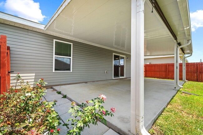 Building Photo - 5545 Lexa Ln