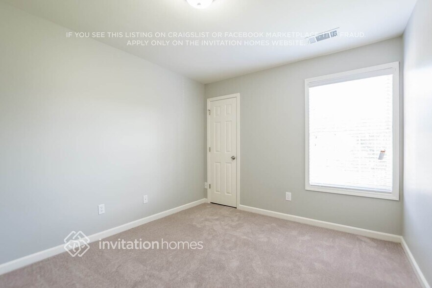 Building Photo - 2715 Denian Ct
