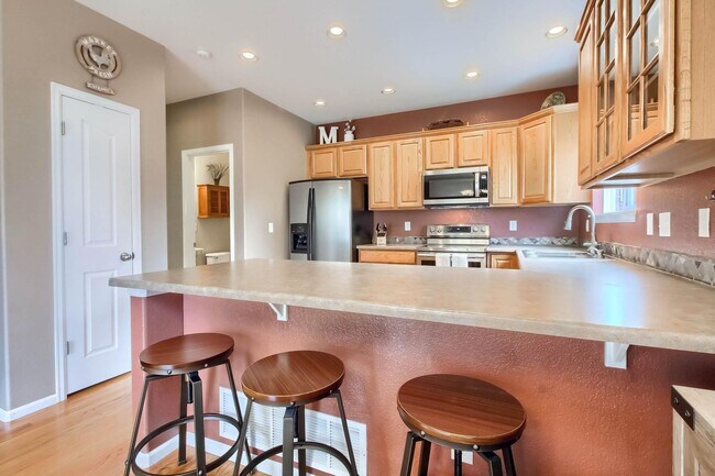 Building Photo - Highlands Ranch Spacious 3 bed 2.5 bath