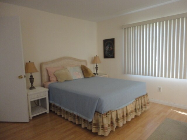 Building Photo - Beach across the Street!  Located in the Gulf Point HOA community