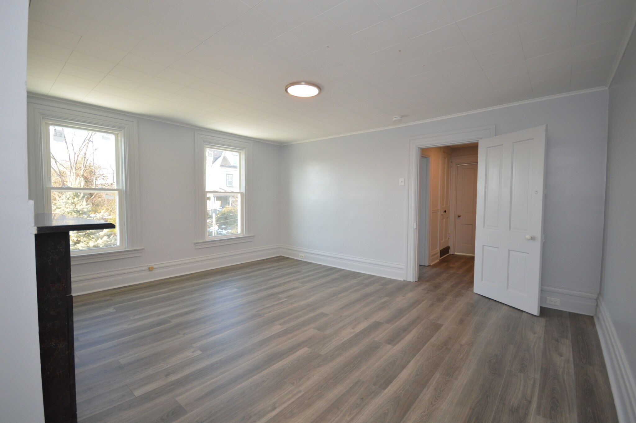 Building Photo - 113 Meade Ave