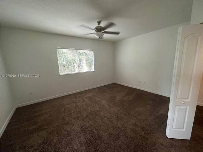 Building Photo - 21434 SW 85th Psge