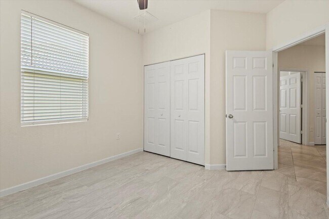 Building Photo - 12133 SW Aventino Dr