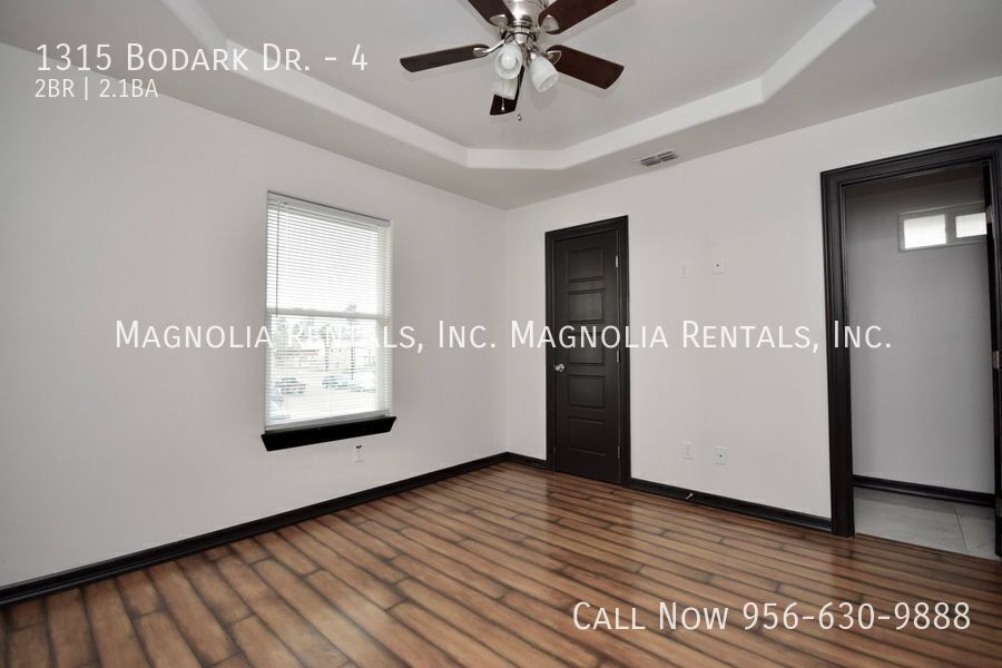 Building Photo - 1315 Bodark Dr