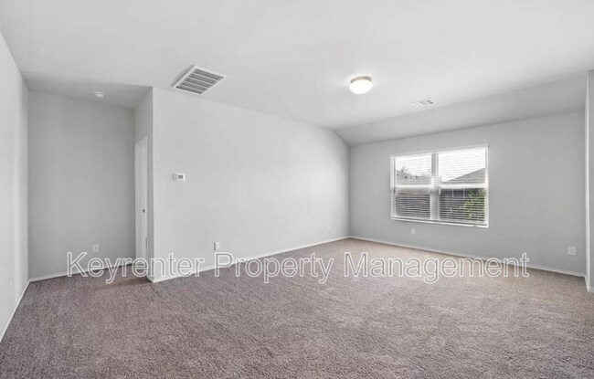 Building Photo - 1504 Chuck Wagon Dr