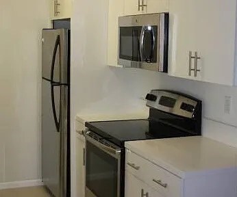 Building Photo - 2231 Virginia Ave