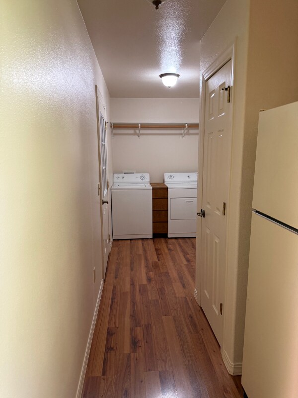 Building Photo - 3952 Houk Way