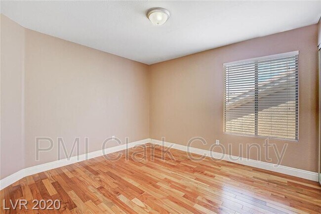 Building Photo - 2770 Sweet Willow Ln