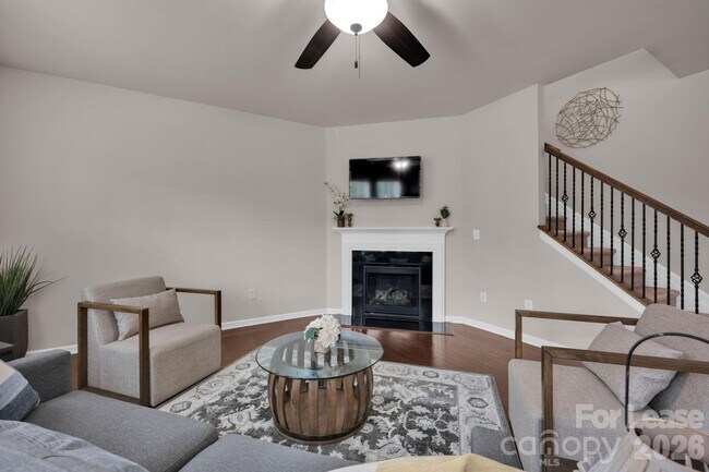 Building Photo - 132 Cherry Bark Dr