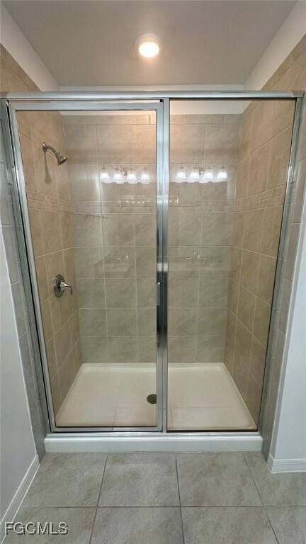 Building Photo - 3034 Royal Gardens Ave