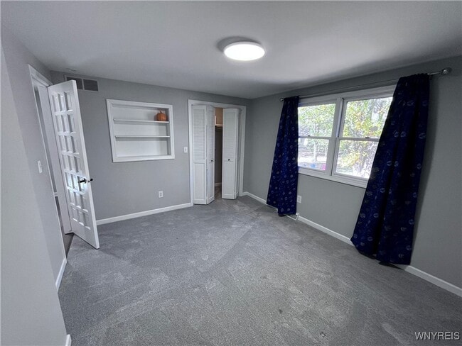 Building Photo - 306 Randwood Dr