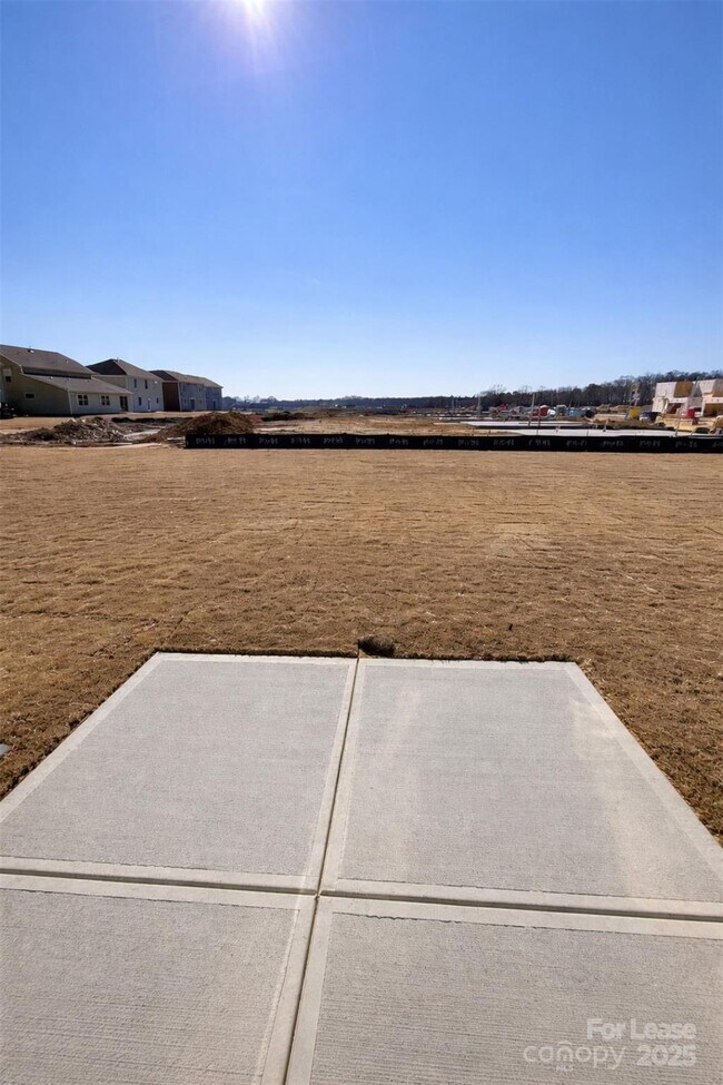 Building Photo - 5015 Weddington Rd