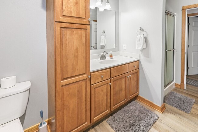 Building Photo - Maintenance Free Living Arrangement