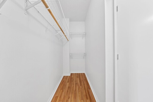 Building Photo - 717 SW 107th Ave