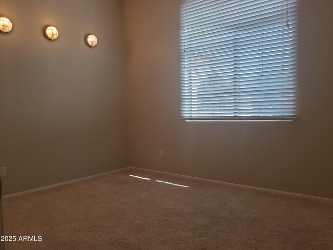 Building Photo - 1790 E Sagittarius Pl