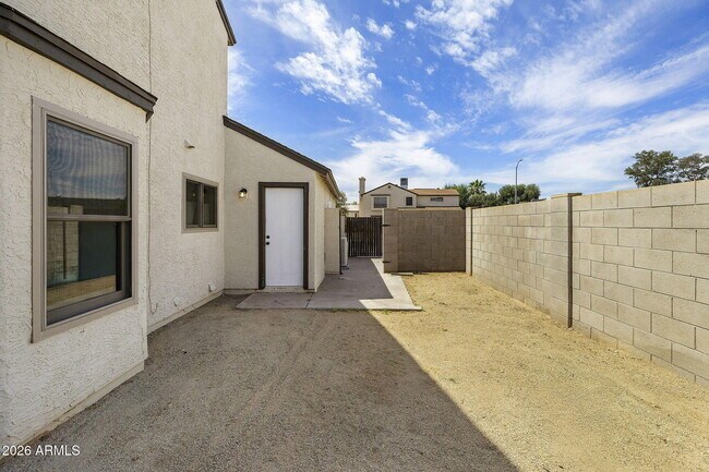 Building Photo - 4768 W Piute Ave