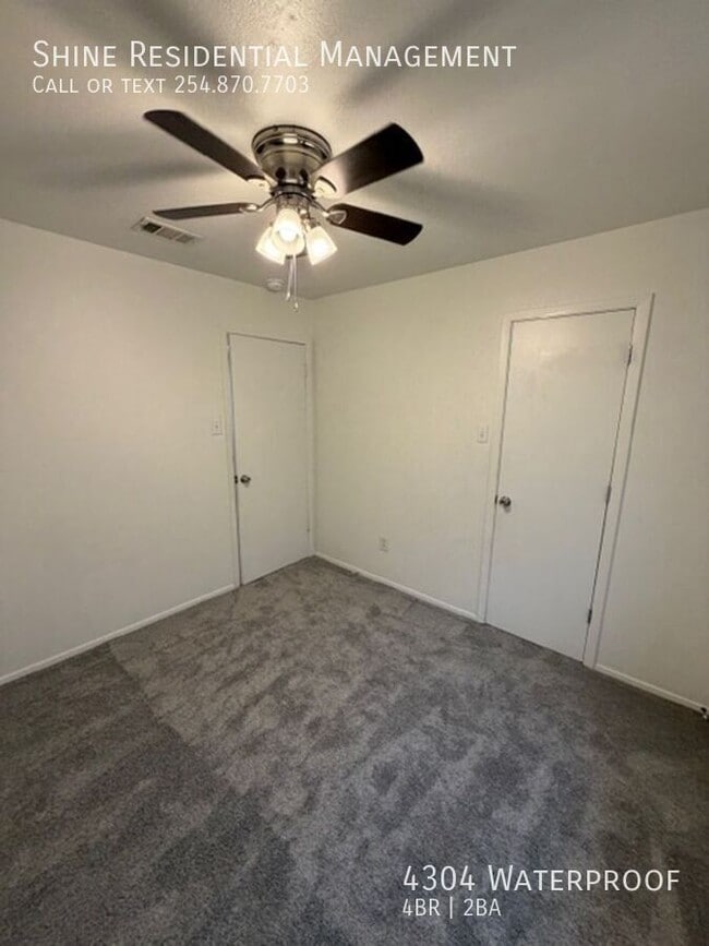 Building Photo - 4304 Waterproof-