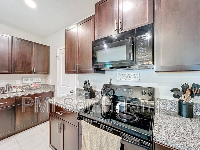 Building Photo - 11116 Sage Canyon Dr.