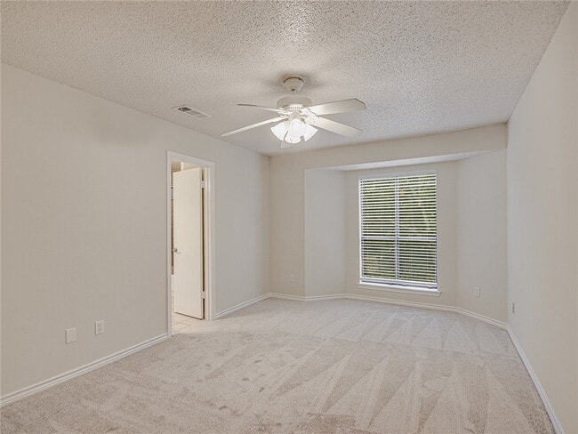 Master Bedroom - 6708 Gold Moss Cv