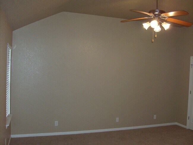 Building Photo - Charming 2 Bed / 2 Bath Duplex in Killeen ...