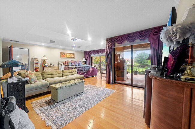 Building Photo - 10111 Vestal Ct