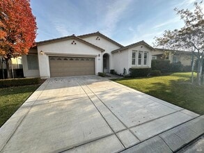 Building Photo - 500 Marianna Pl