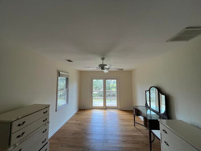 Building Photo - 94 Heronwyck Plantation Dr