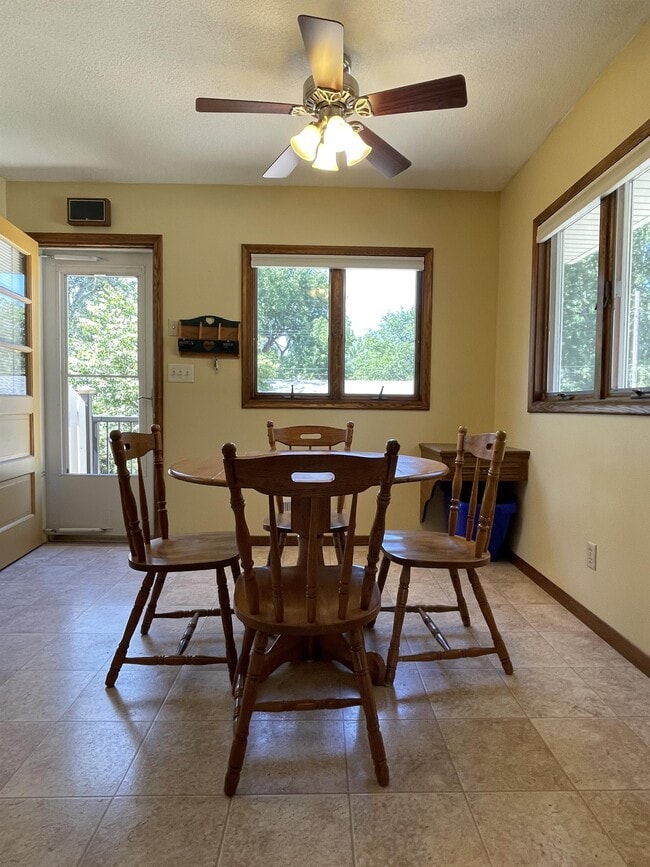 Building Photo - 6806 W 24th St