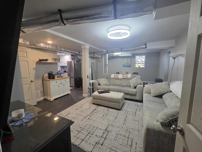 Building Photo - 100 9th Ave