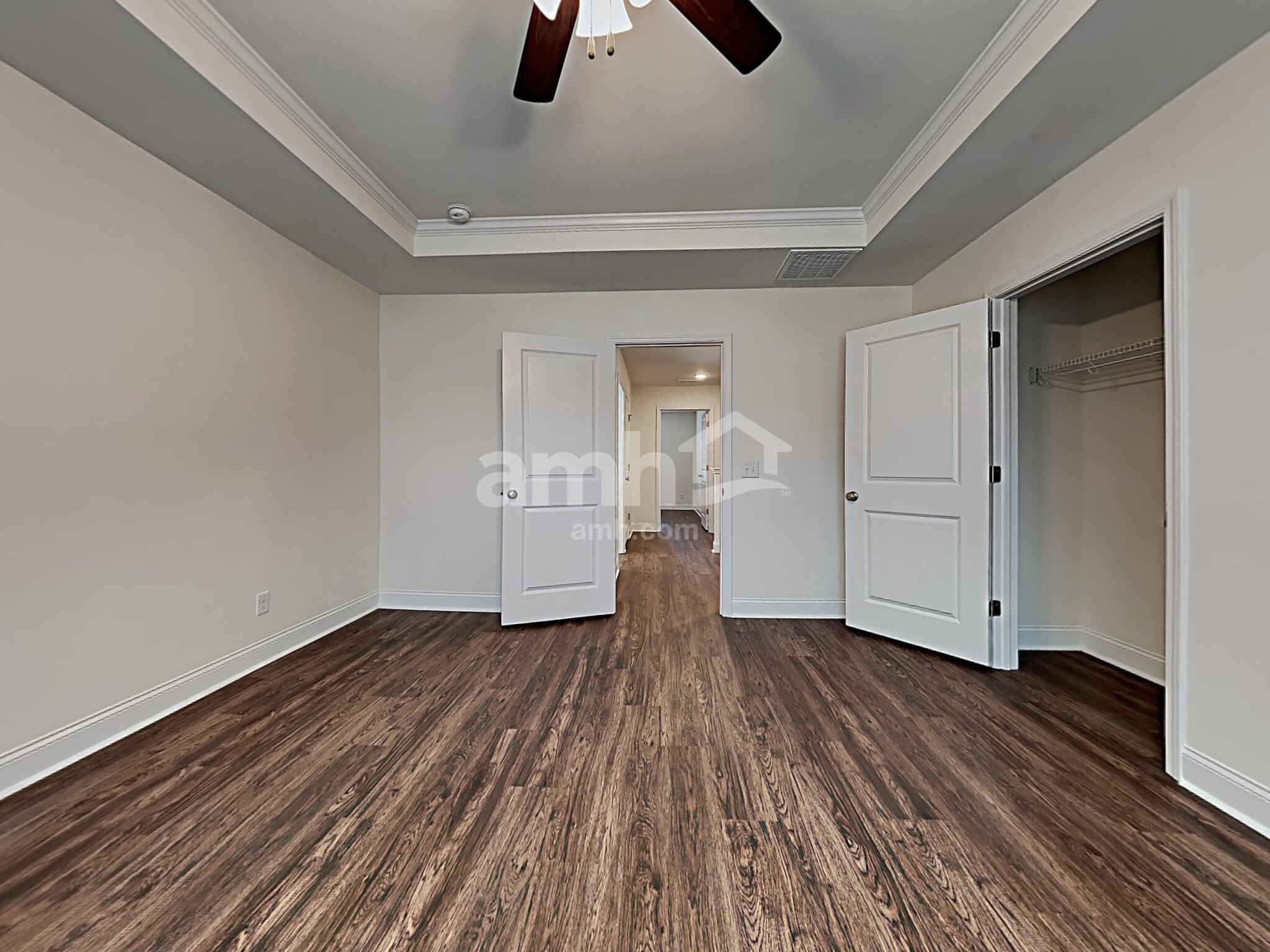 Building Photo - 126 Thatchet Dr