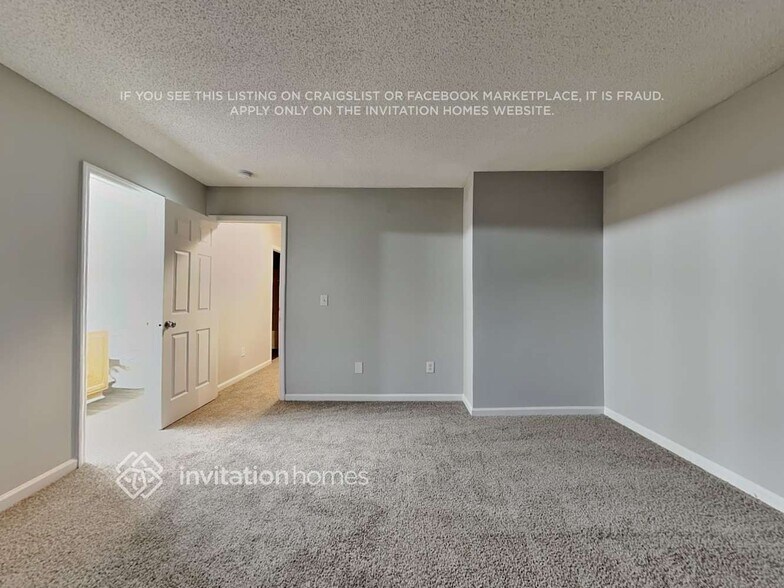 Building Photo - 4112 Toccopola St