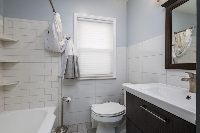 Building Photo - 23005 California St