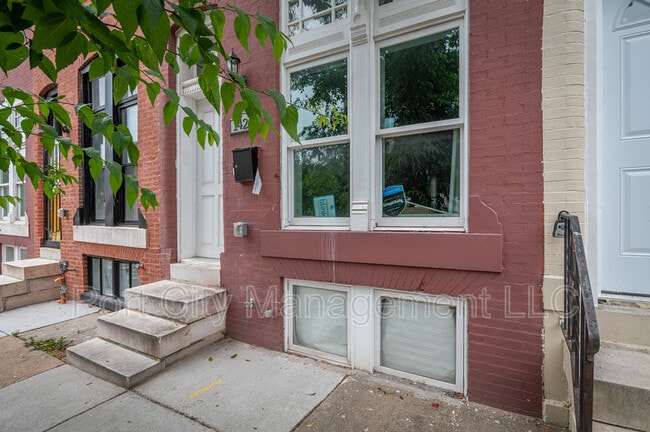 Building Photo - 1429 E Federal St