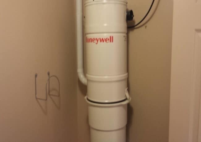 Building Photo - Beautiful Townhouse for Rent in Harrisville