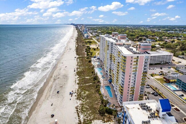 Building Photo - 2701 S Ocean Blvd