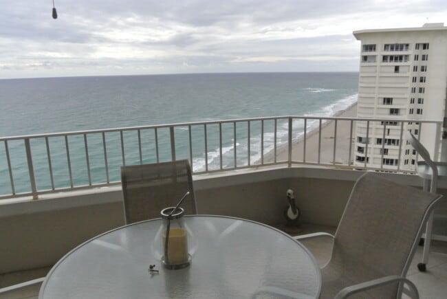 Patio/balcony - 500 S Ocean Blvd